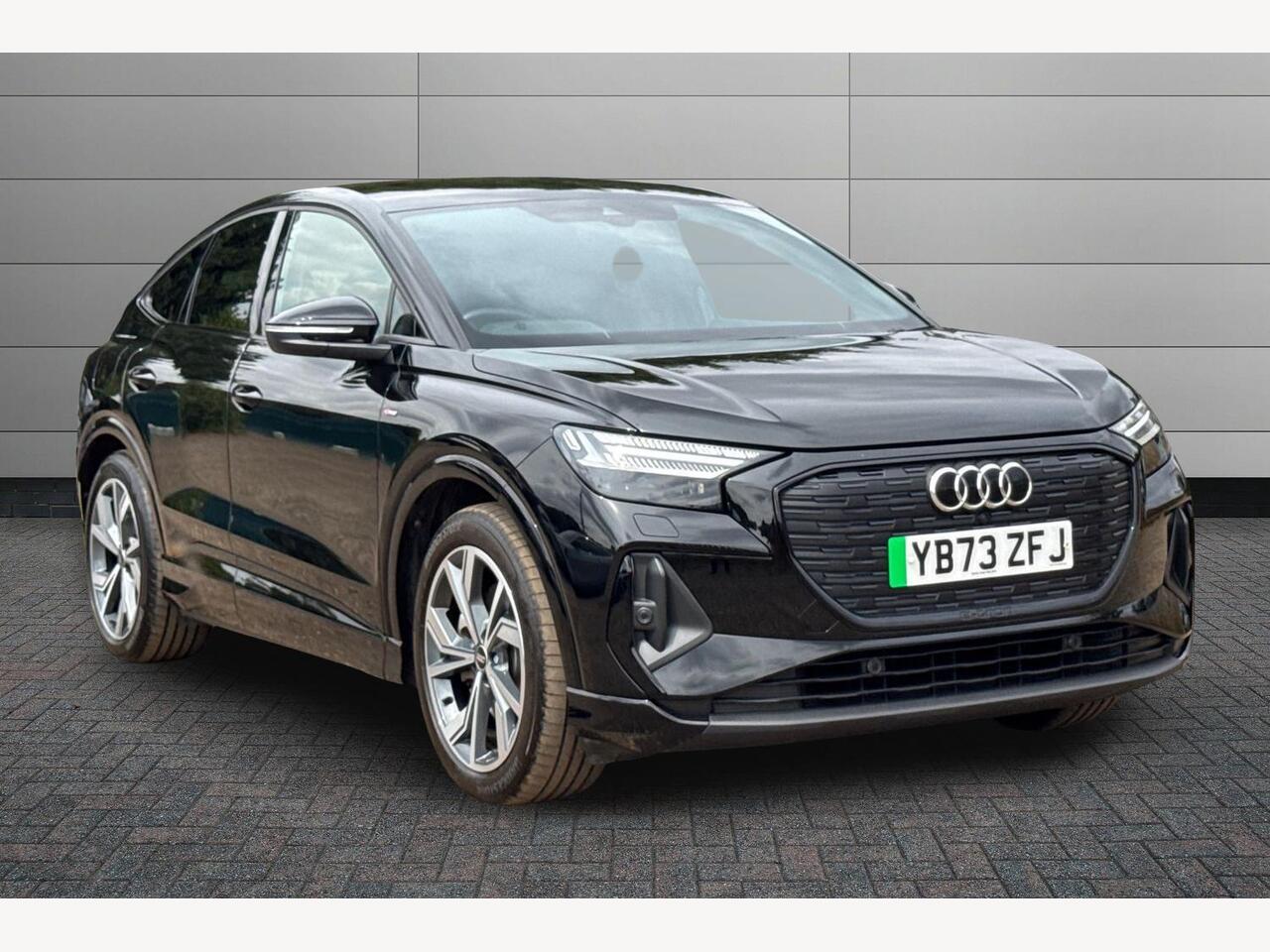 Main listing image - Audi Q4