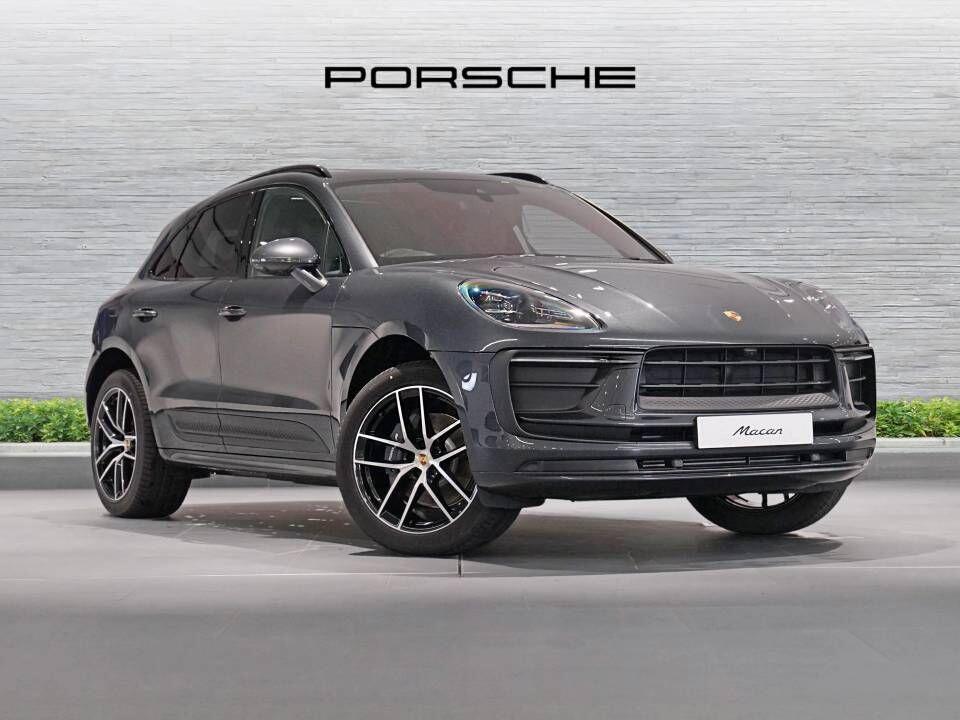Main listing image - Porsche Macan