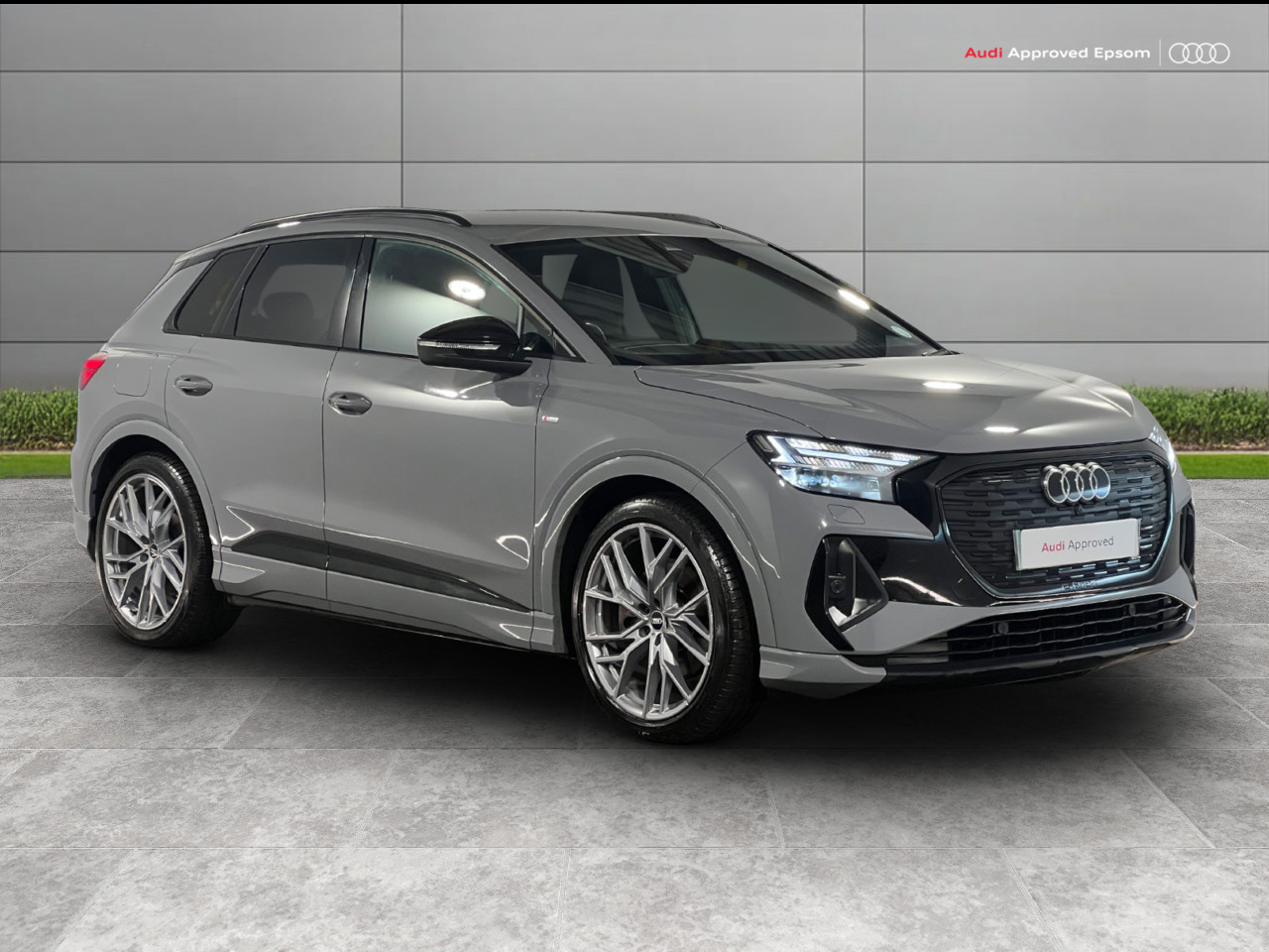 Main listing image - Audi Q4