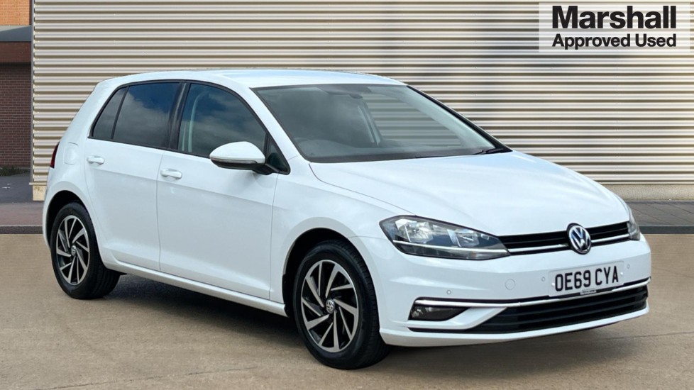 Main listing image - Volkswagen Golf