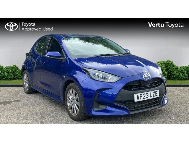 Main listing image - Toyota Yaris