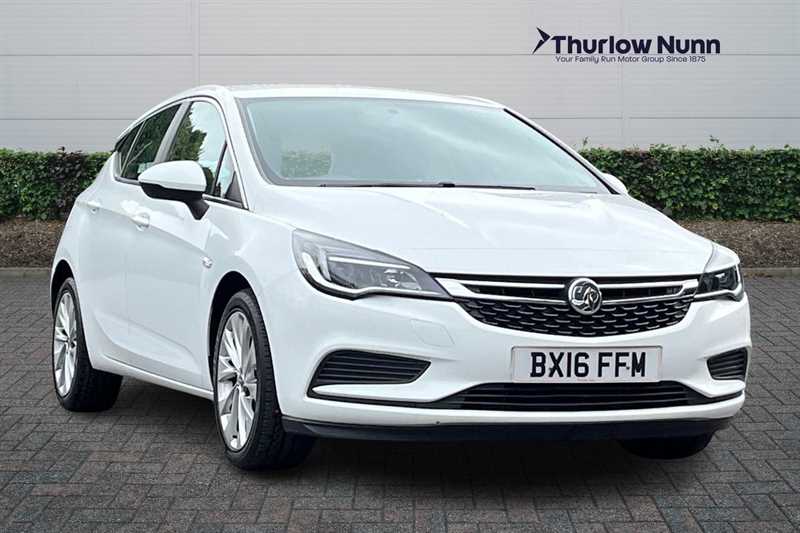 Main listing image - Vauxhall Astra