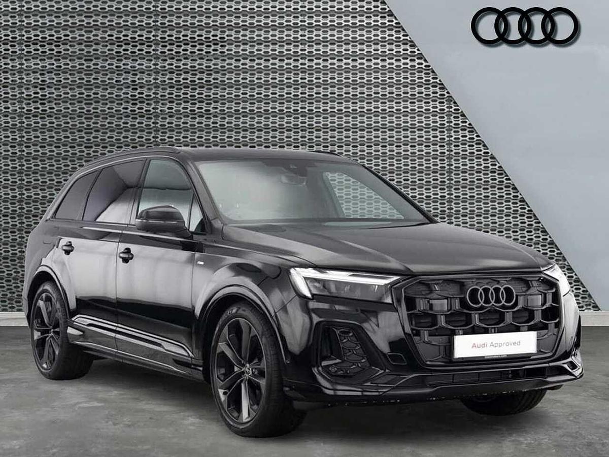 Main listing image - Audi Q7