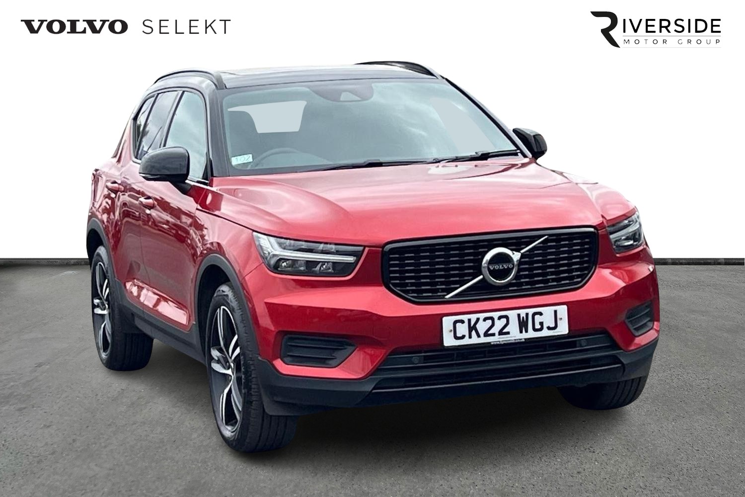 Main listing image - Volvo XC40