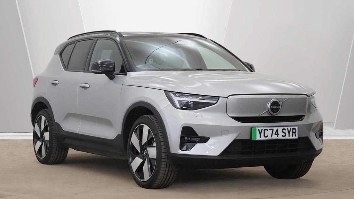 Main listing image - Volvo Ex40