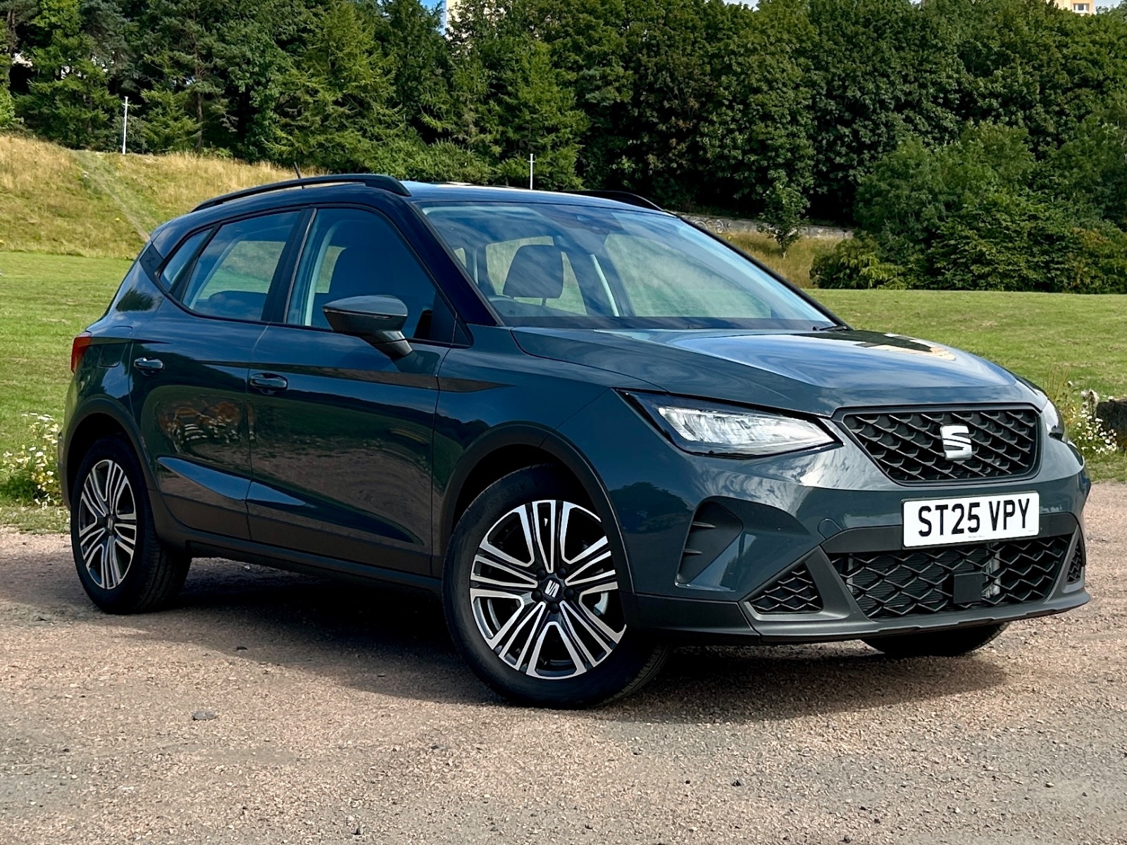 Main listing image - SEAT Arona