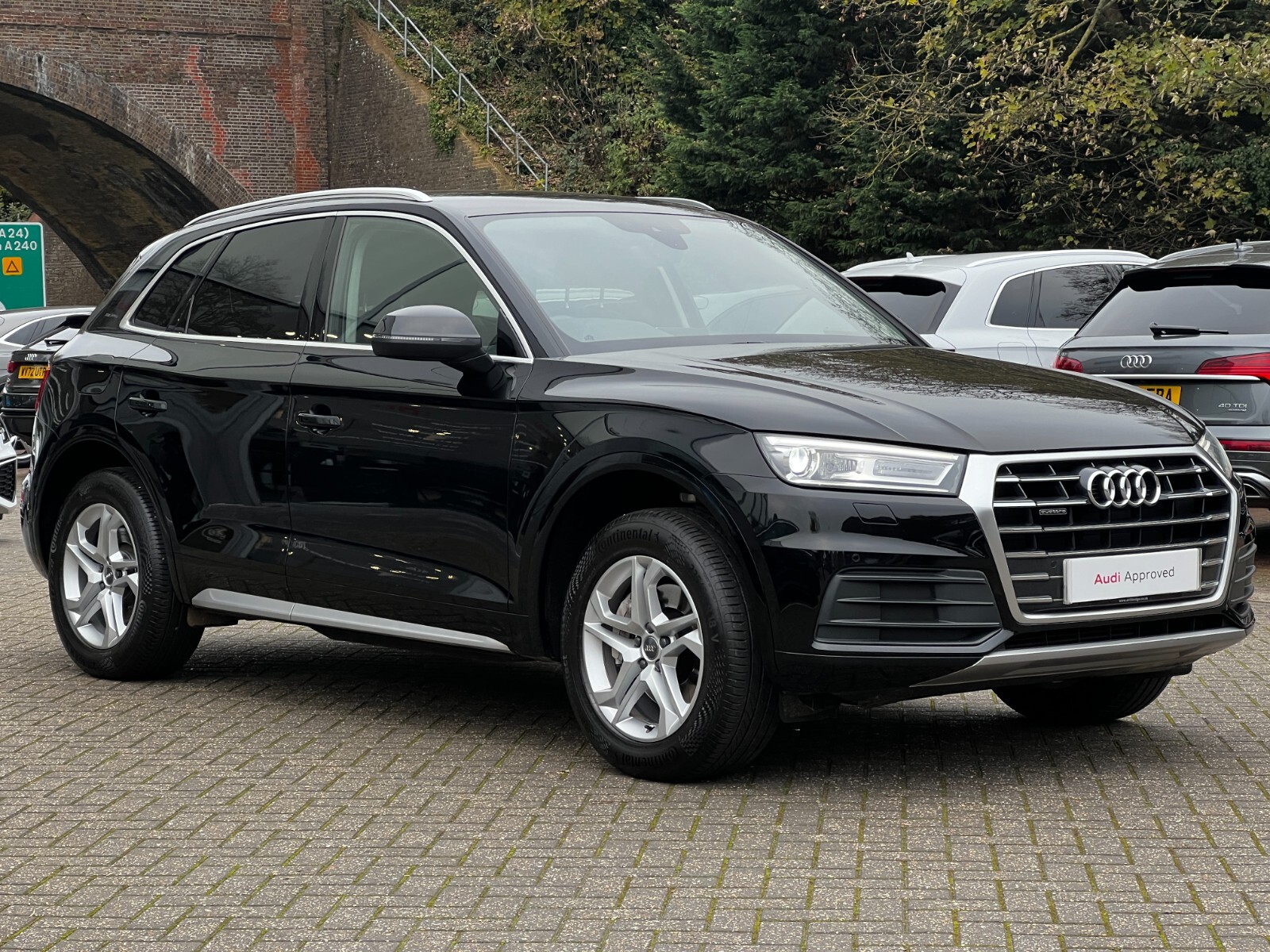 Main listing image - Audi Q5