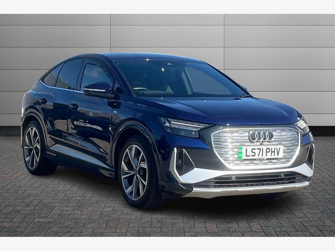 Main listing image - Audi Q4