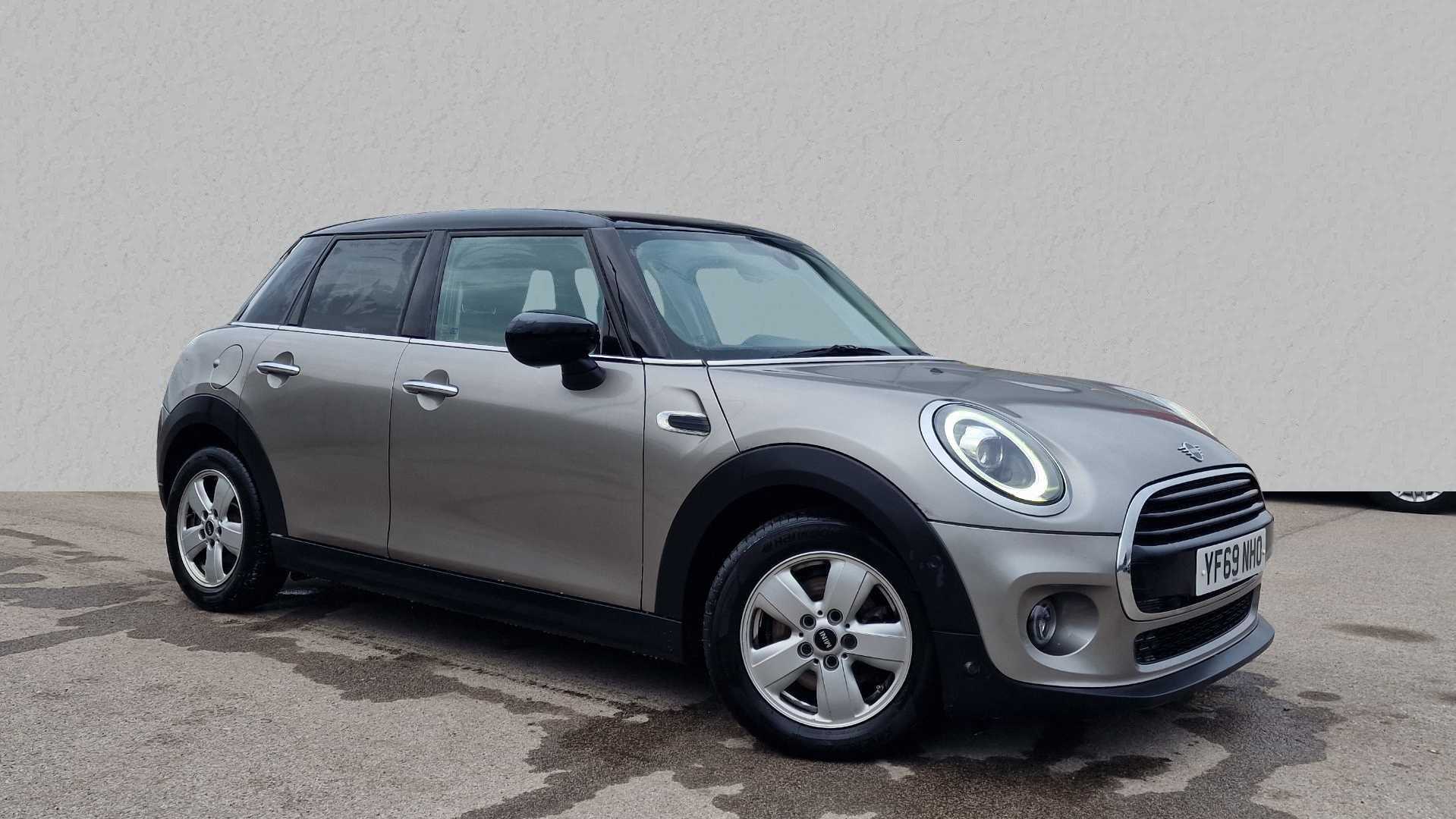 Main listing image - MINI Hatchback 5dr