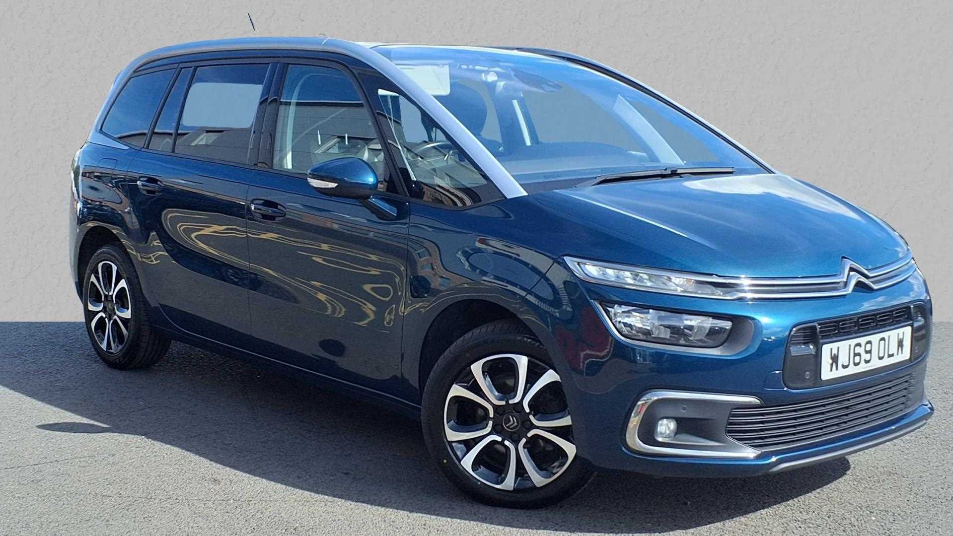 Main listing image - Citroen Grand C4 SpaceTourer