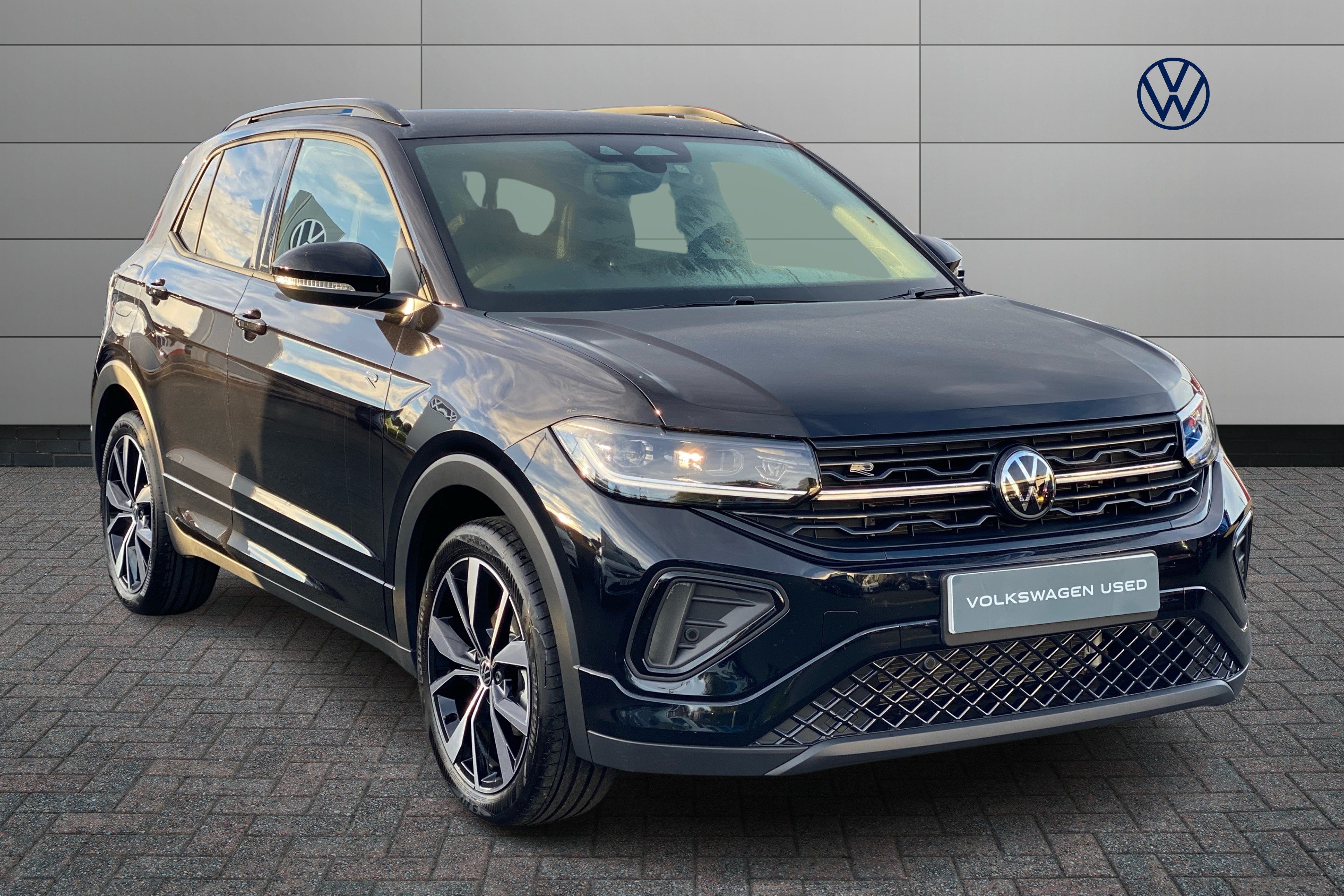 Main listing image - Volkswagen T-Cross