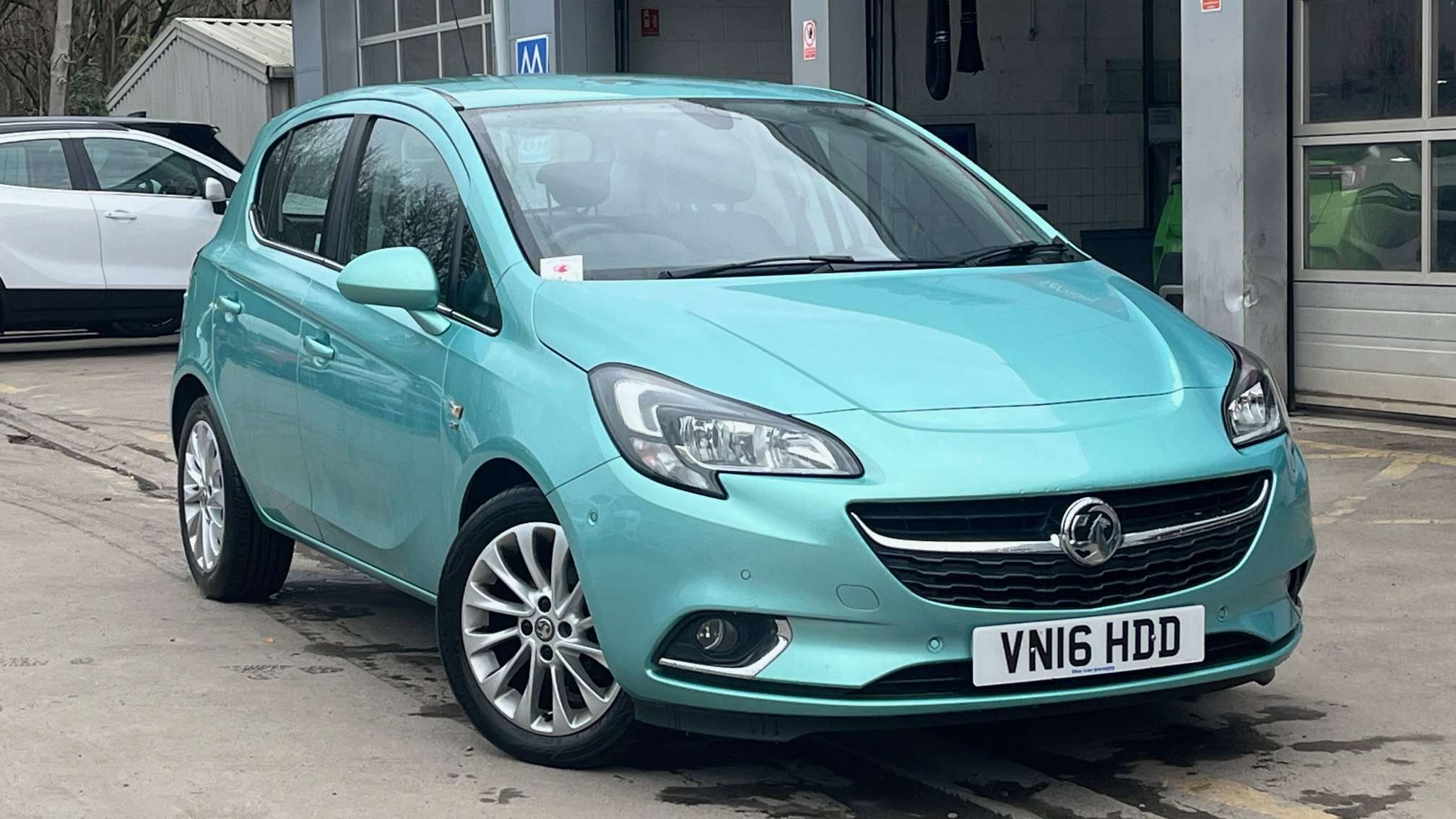 Main listing image - Vauxhall Corsa