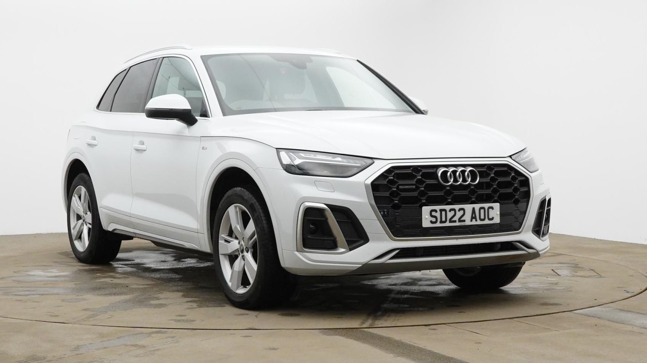 Main listing image - Audi Q5