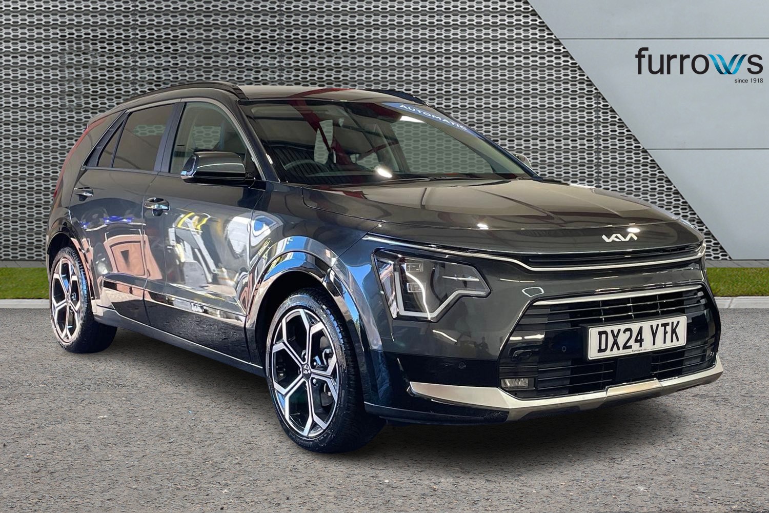 Main listing image - Kia Niro