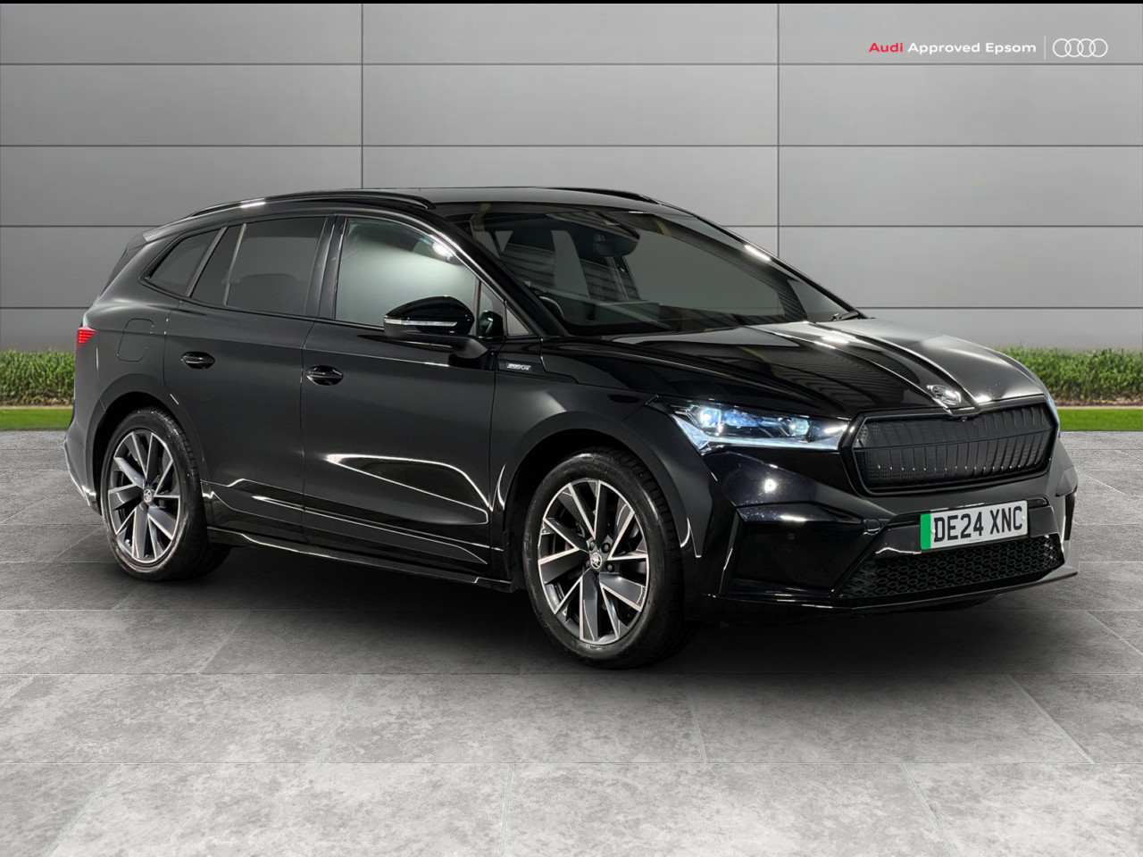 Main listing image - Skoda Enyaq