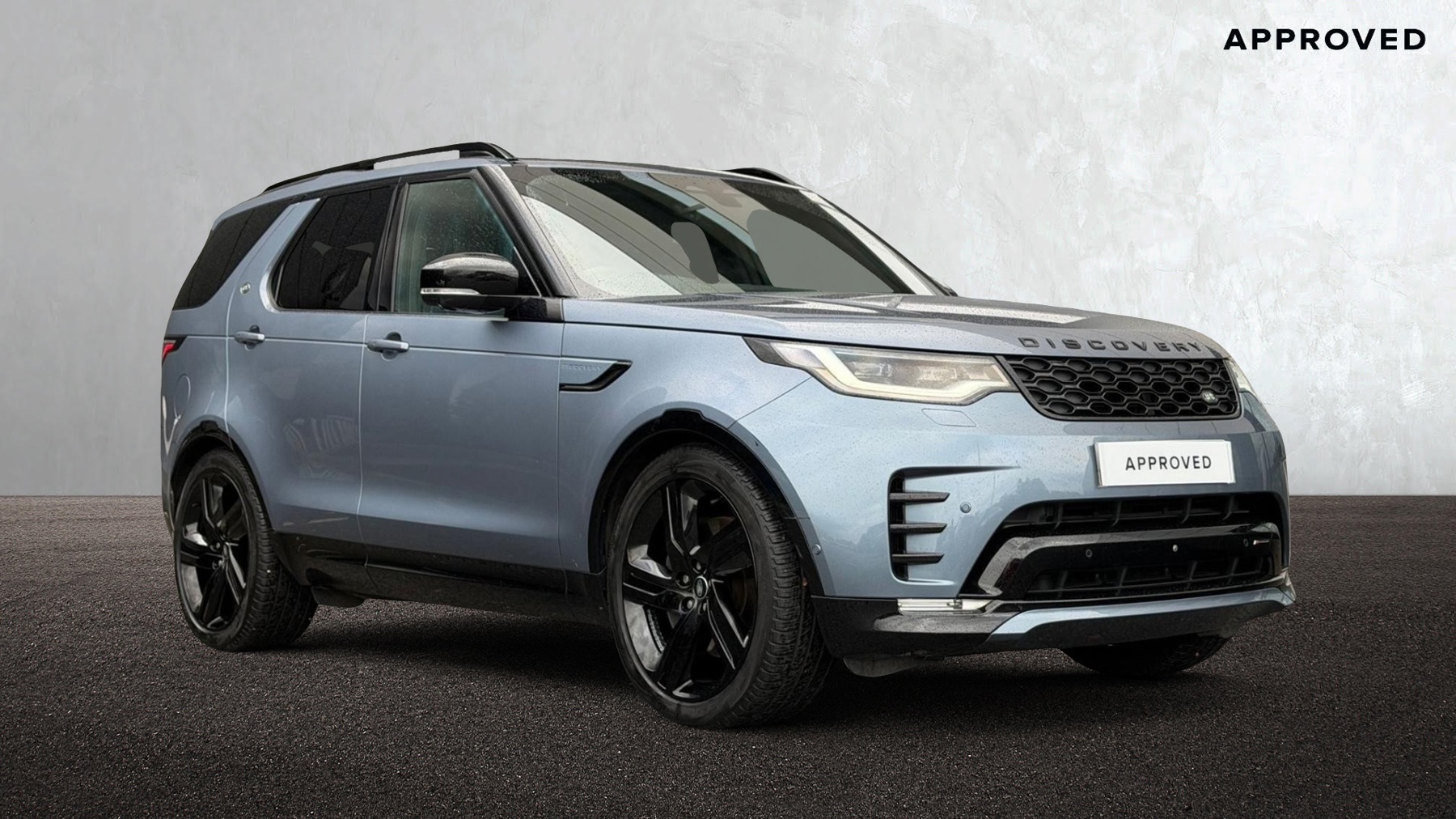 Main listing image - Land Rover Discovery