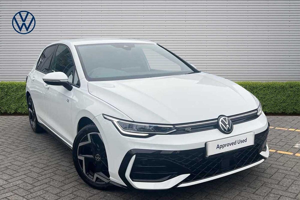 Main listing image - Volkswagen Golf