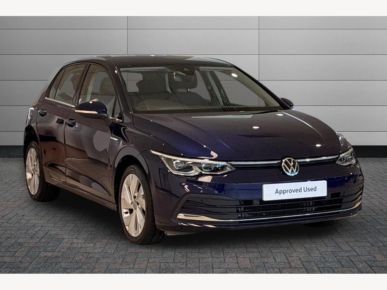 Main listing image - Volkswagen Golf
