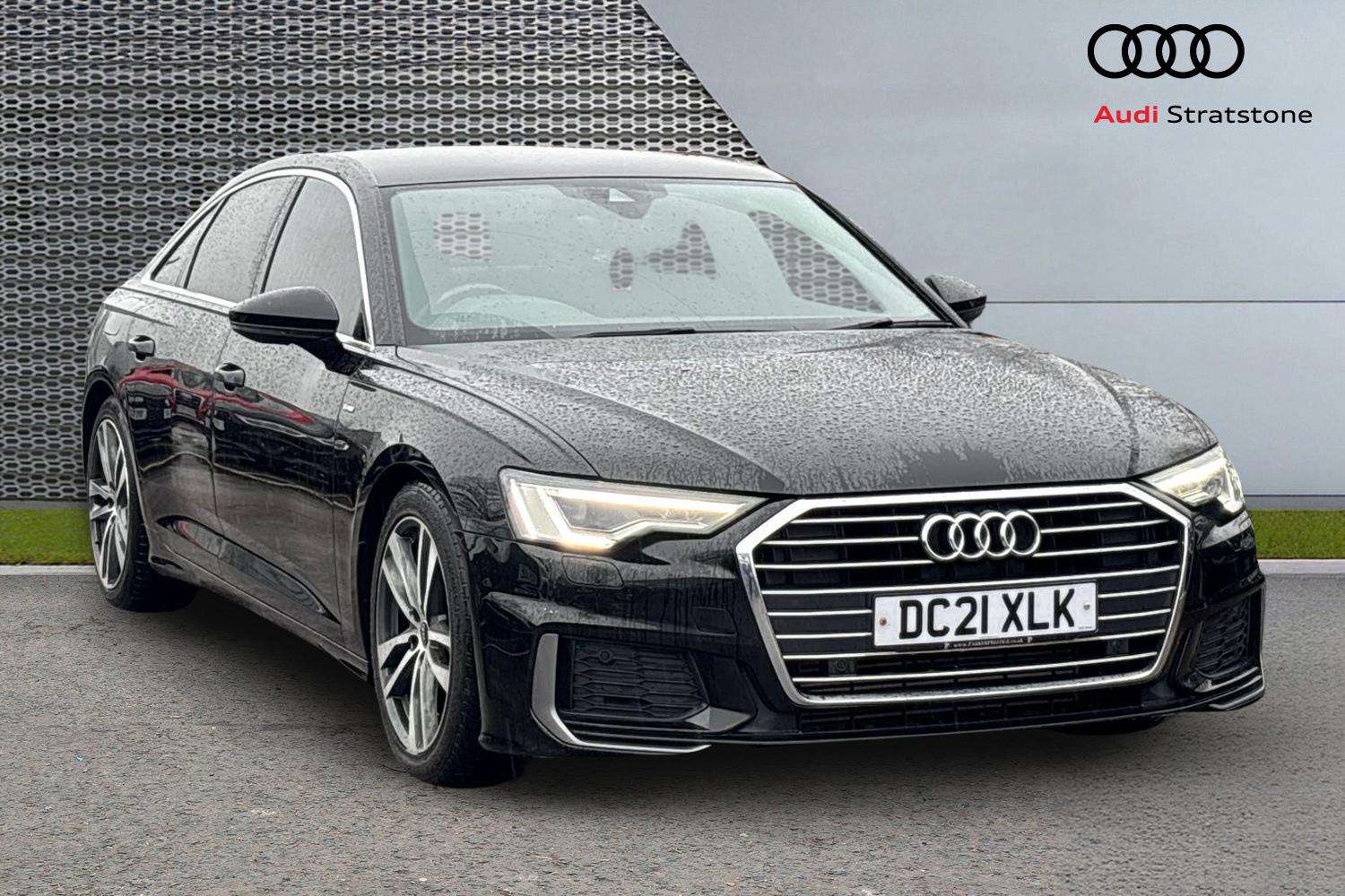 Main listing image - Audi A6