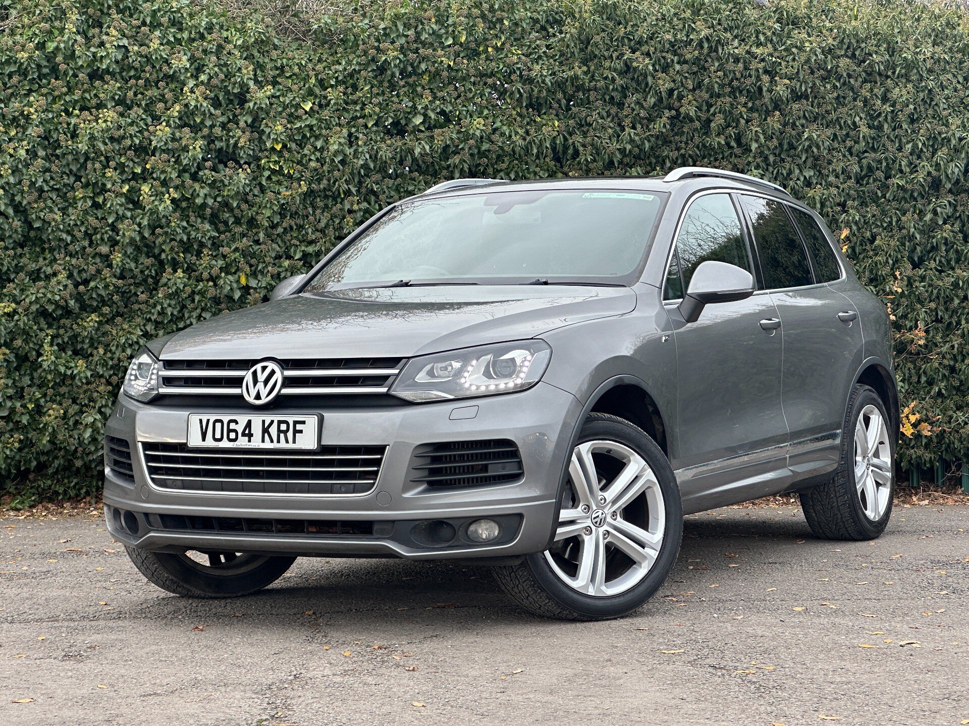 Main listing image - Volkswagen Touareg