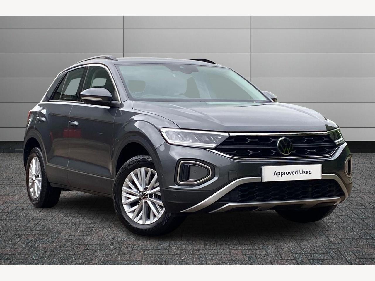 Main listing image - Volkswagen T-Roc