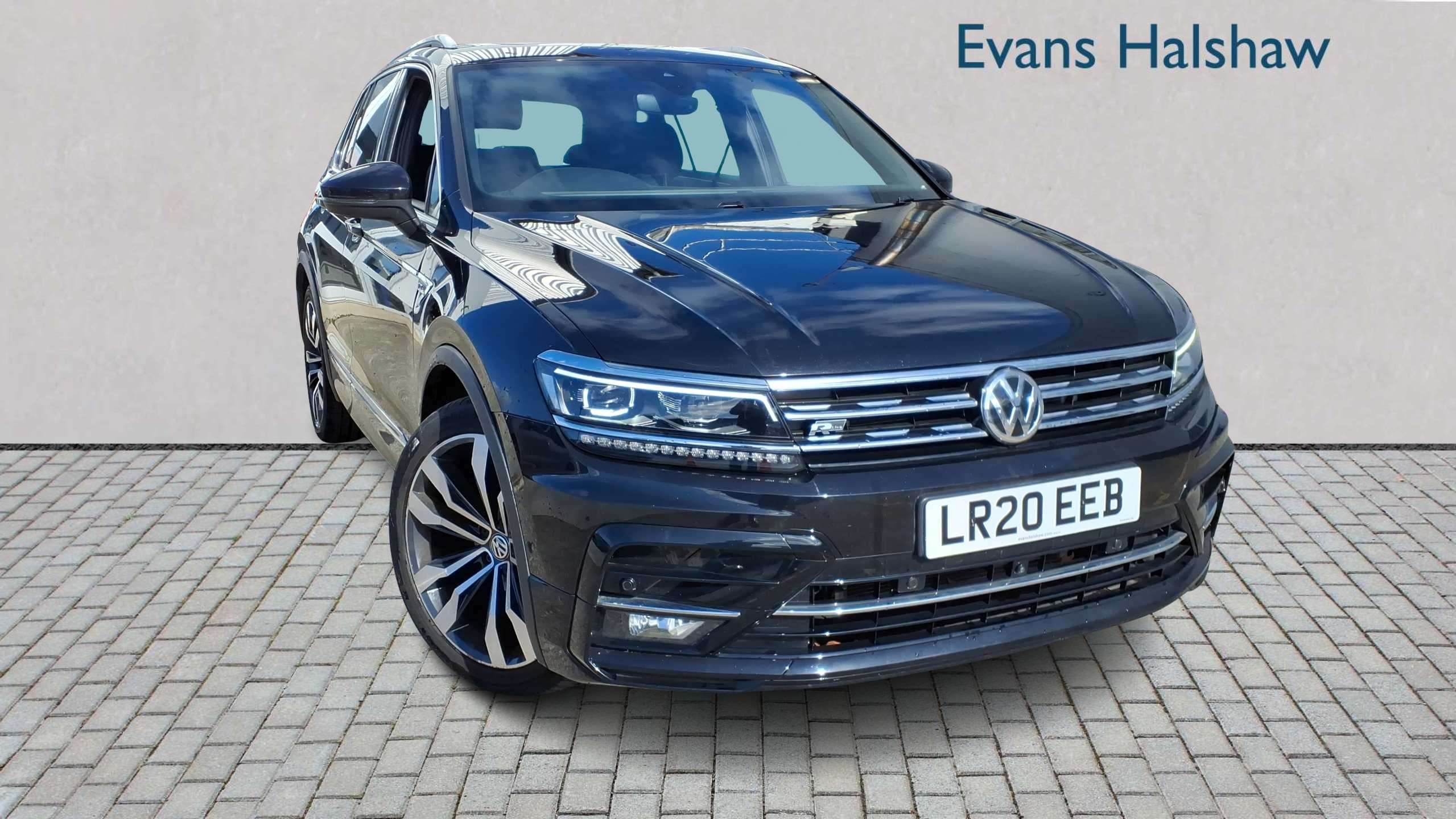 Main listing image - Volkswagen Tiguan