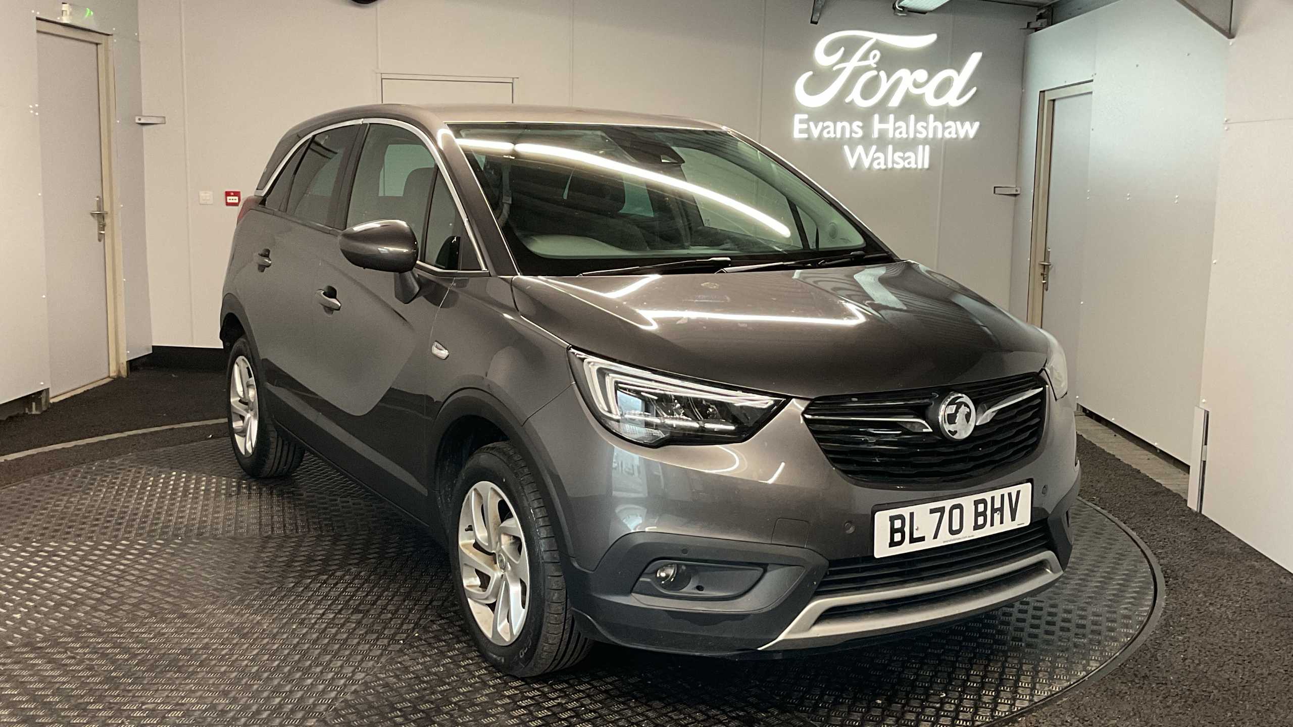 Main listing image - Vauxhall Crossland X