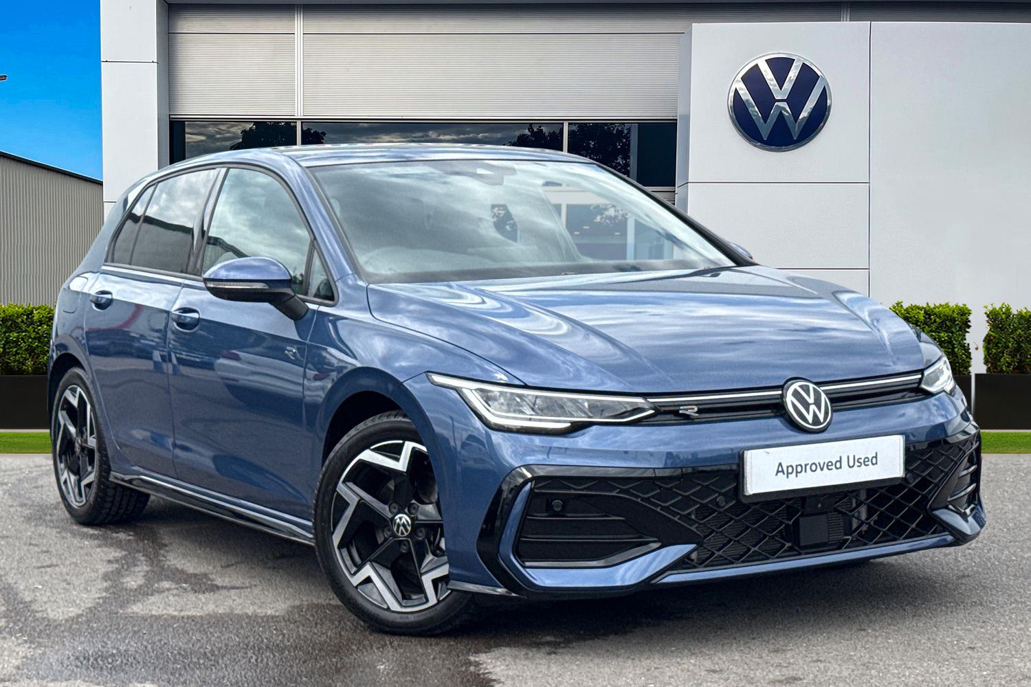 Main listing image - Volkswagen Golf