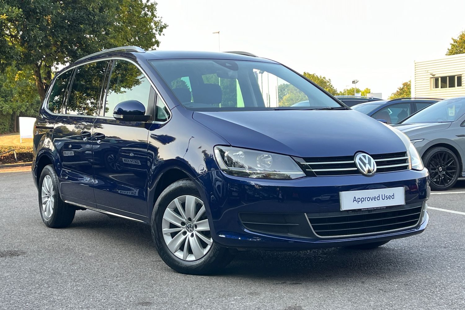 Main listing image - Volkswagen Sharan