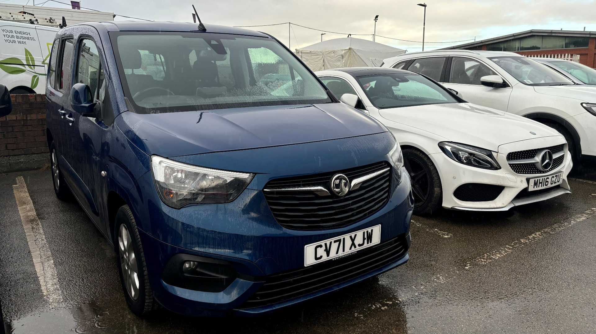 Main listing image - Vauxhall Combo Life