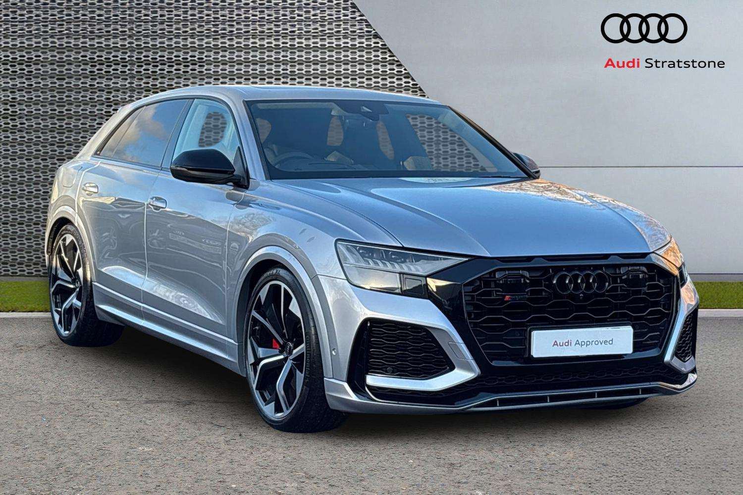 Main listing image - Audi RS Q8
