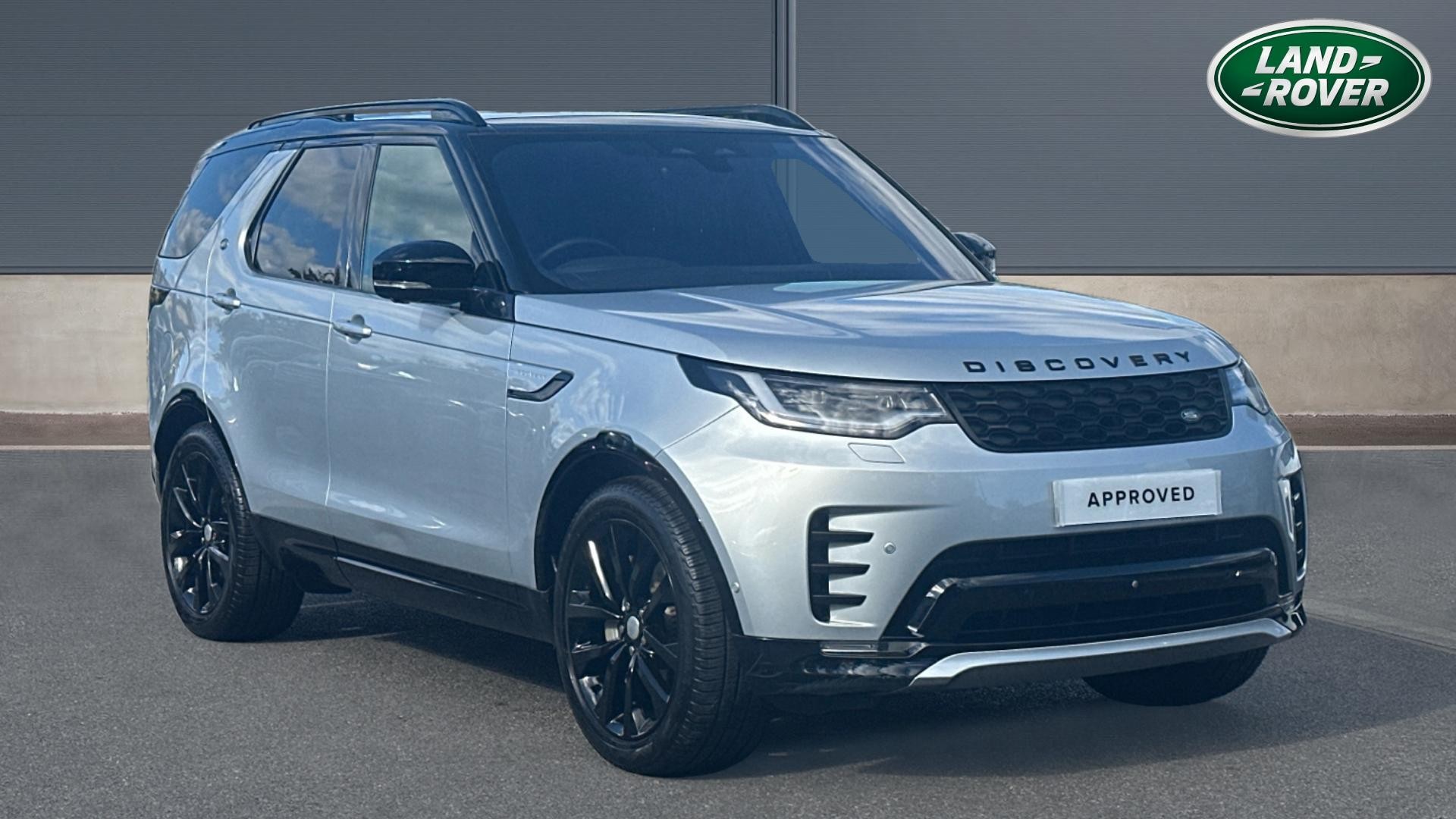 Main listing image - Land Rover Discovery