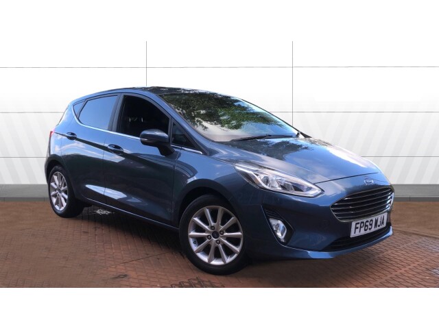Main listing image - Ford Fiesta