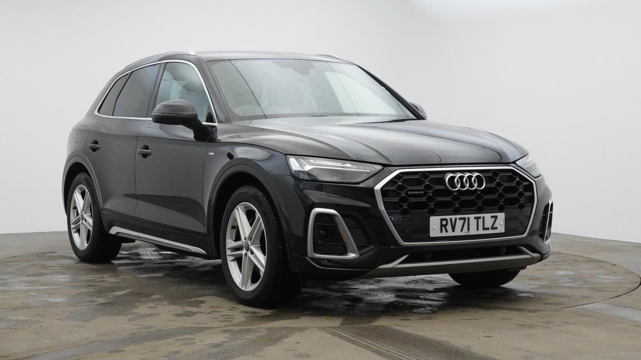 Main listing image - Audi Q5