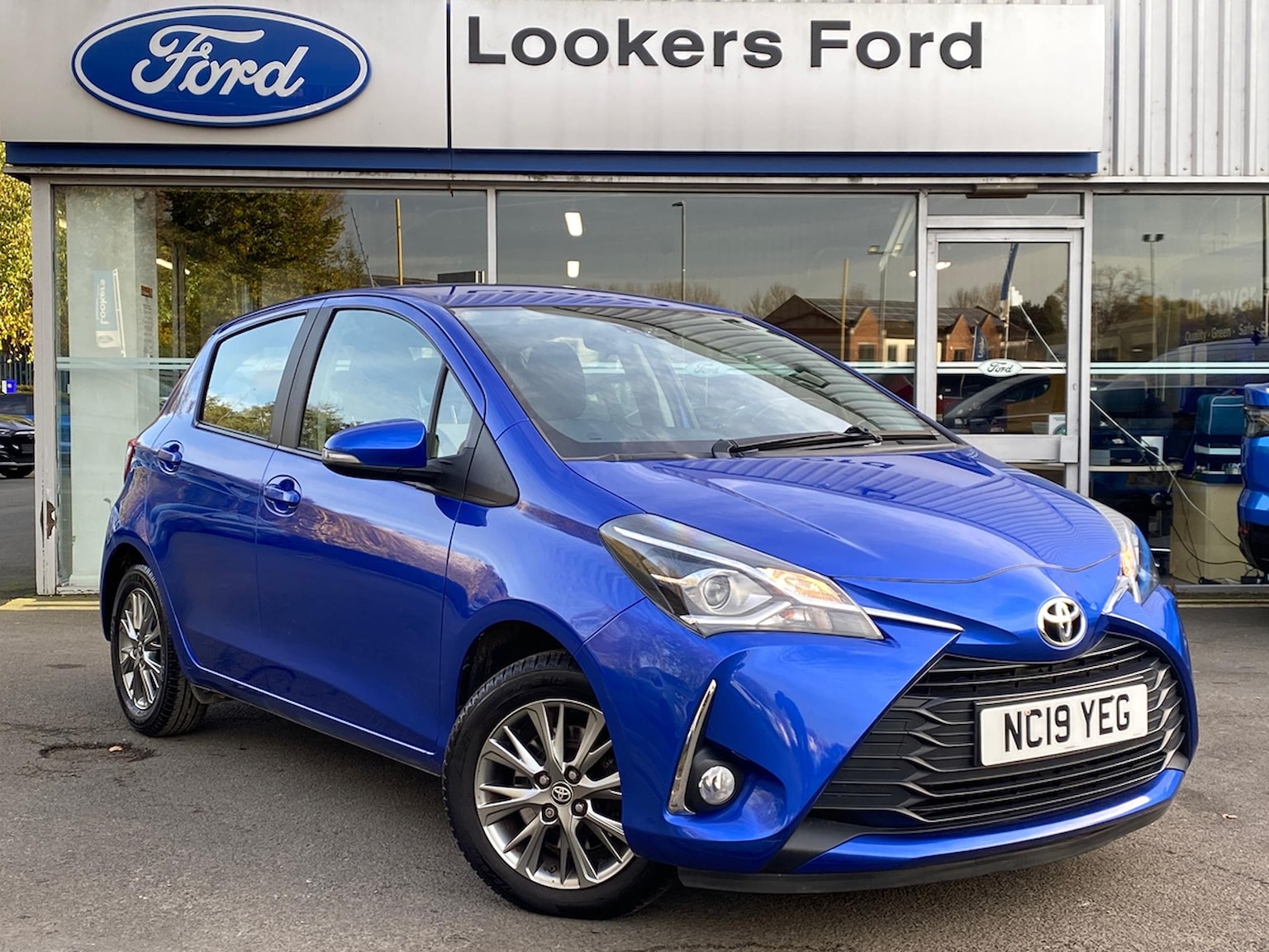 Main listing image - Toyota Yaris