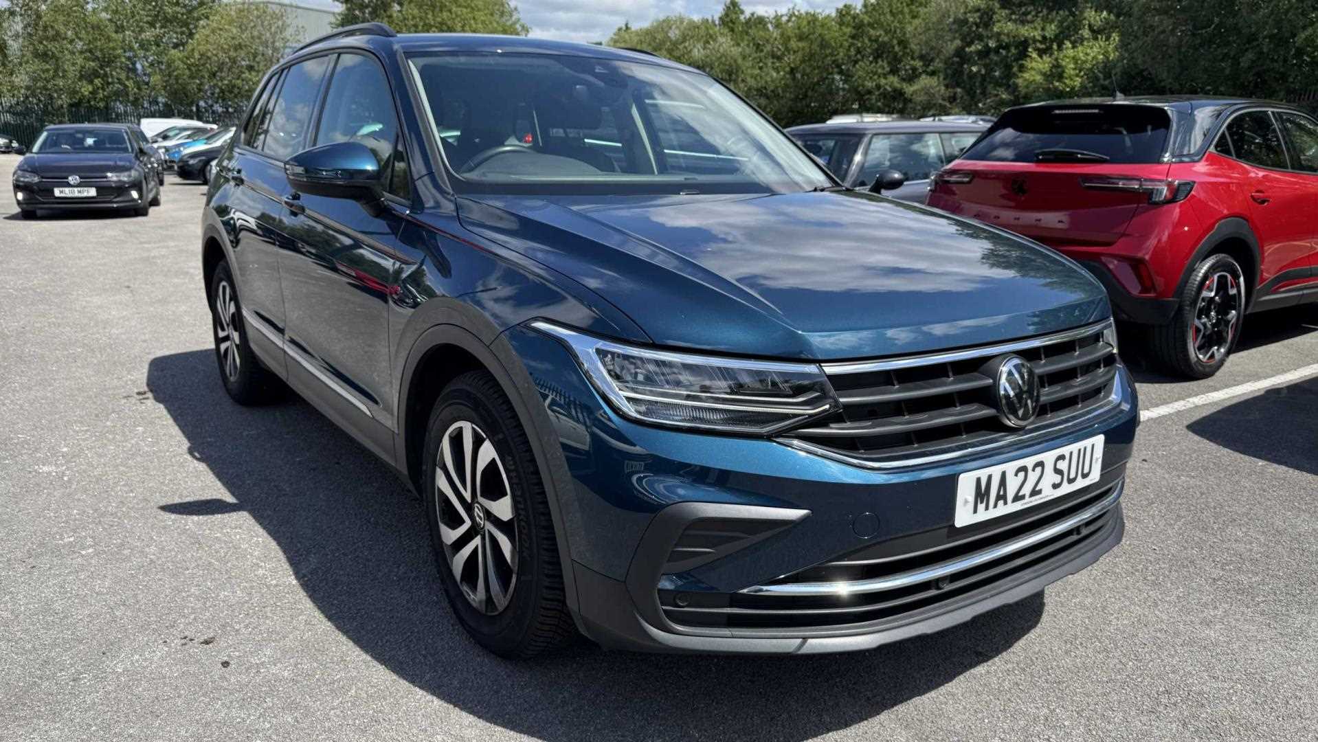 Main listing image - Volkswagen Tiguan