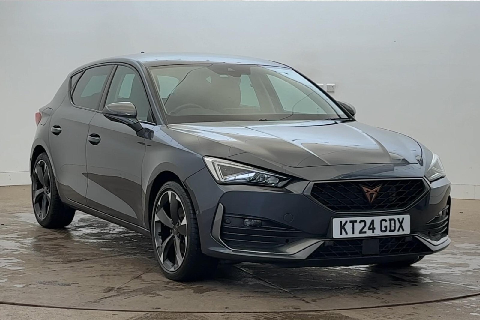 Main listing image - Cupra Leon