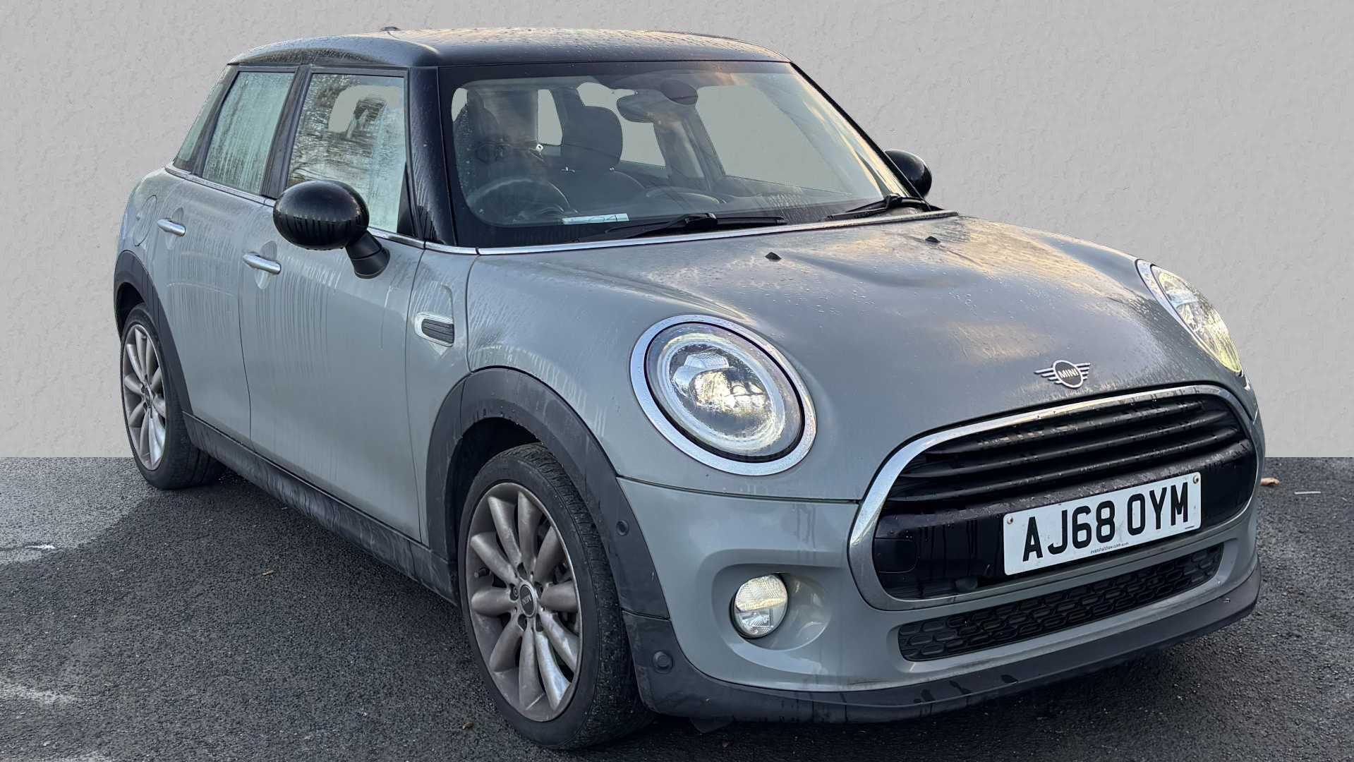 Main listing image - MINI Hatchback 5dr