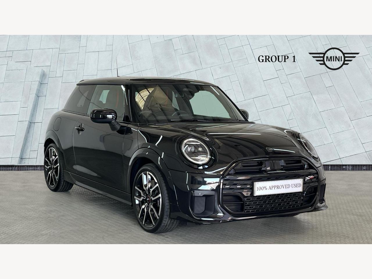 Main listing image - MINI Hatchback
