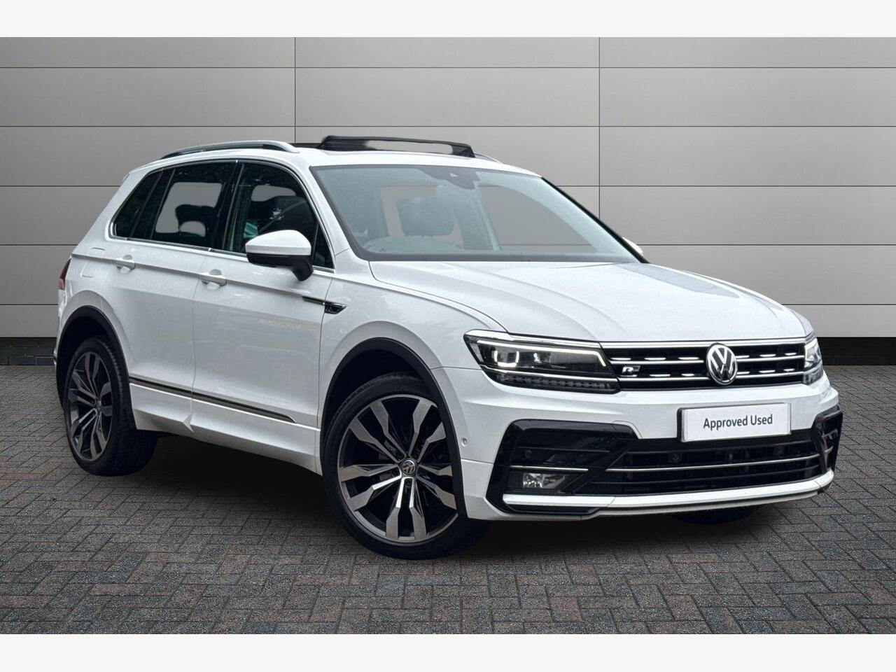 Main listing image - Volkswagen Tiguan