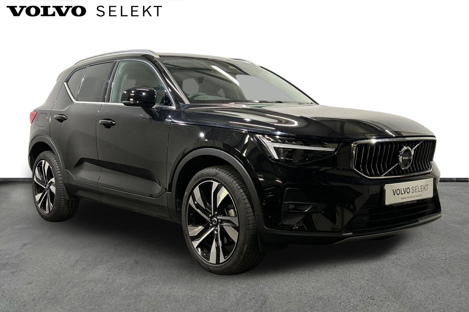 Main listing image - Volvo XC40