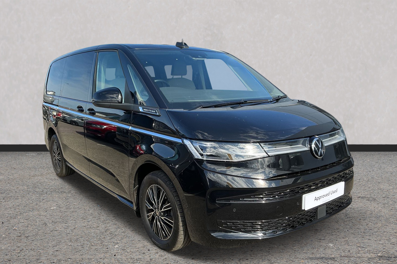Main listing image - Volkswagen Multivan