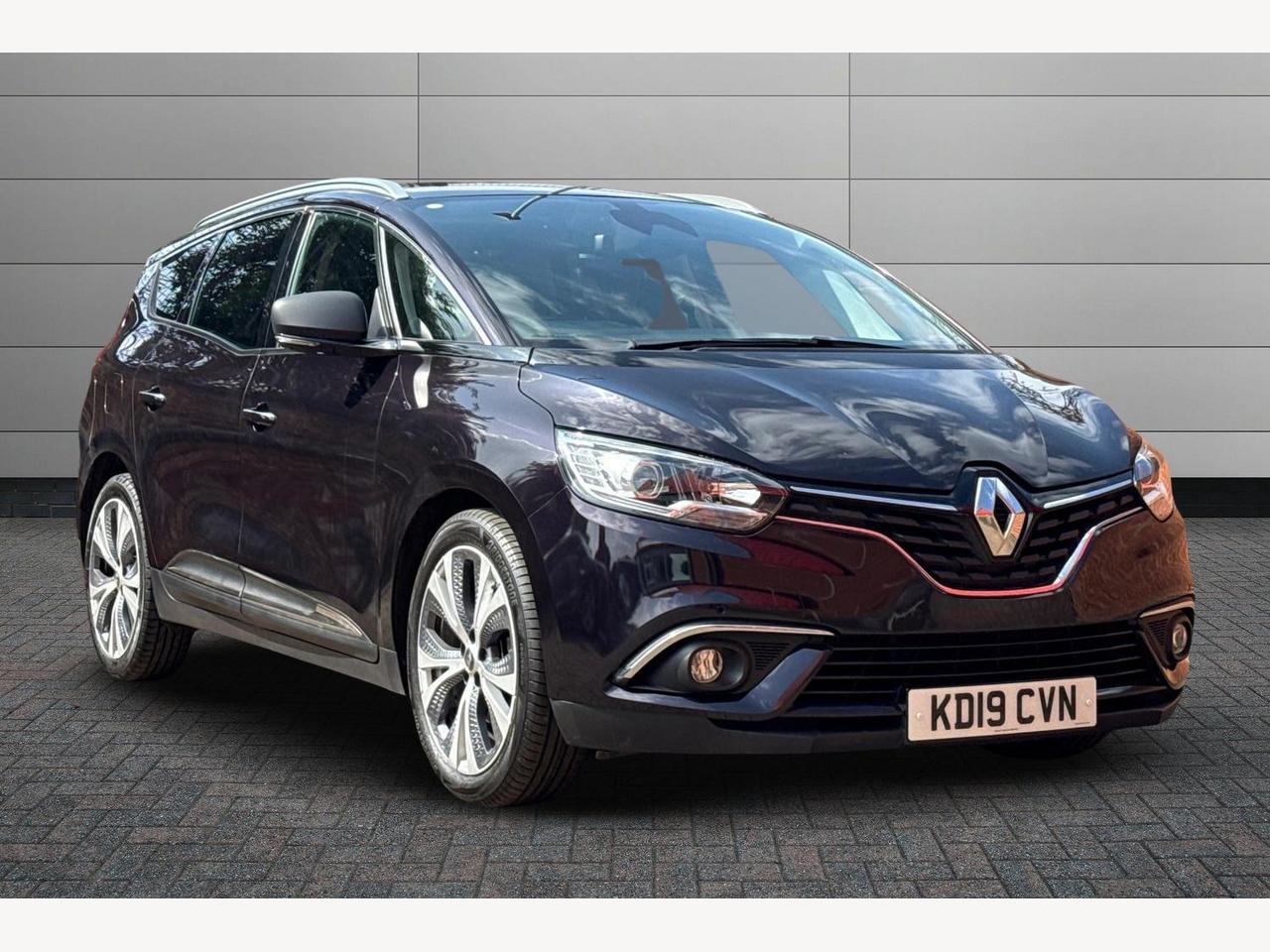 Main listing image - Renault Grand Scenic