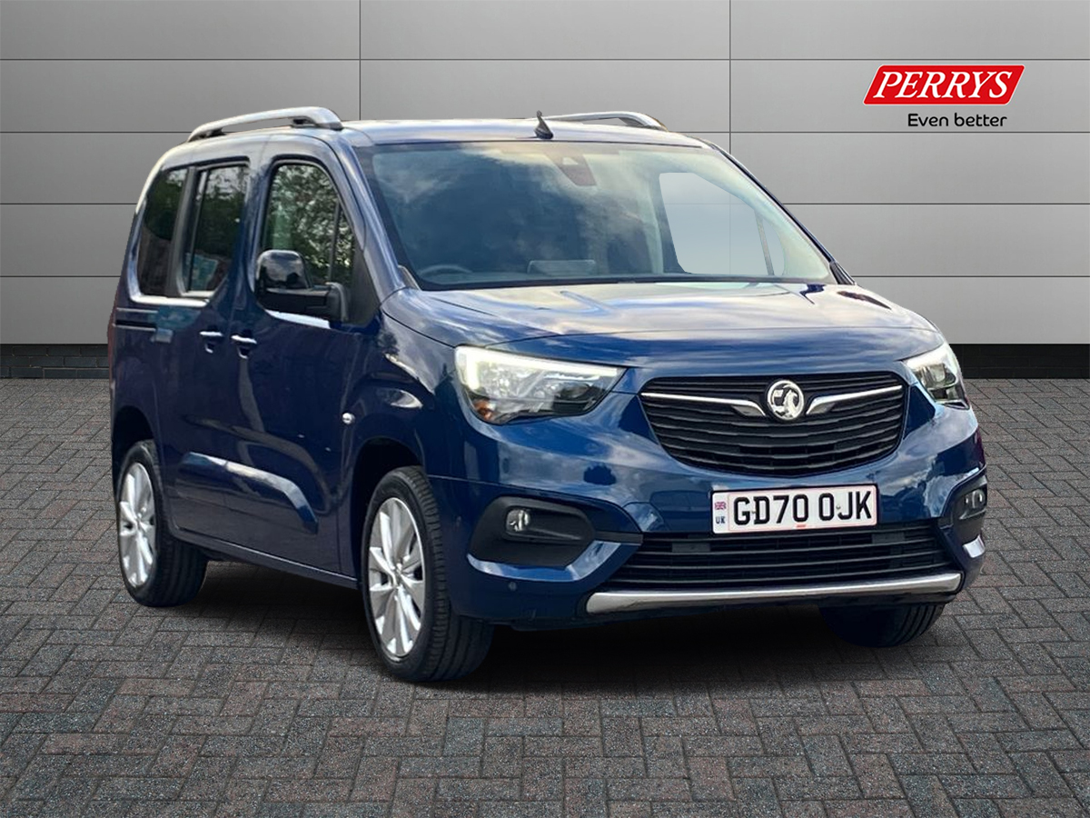 Main listing image - Vauxhall Combo Life