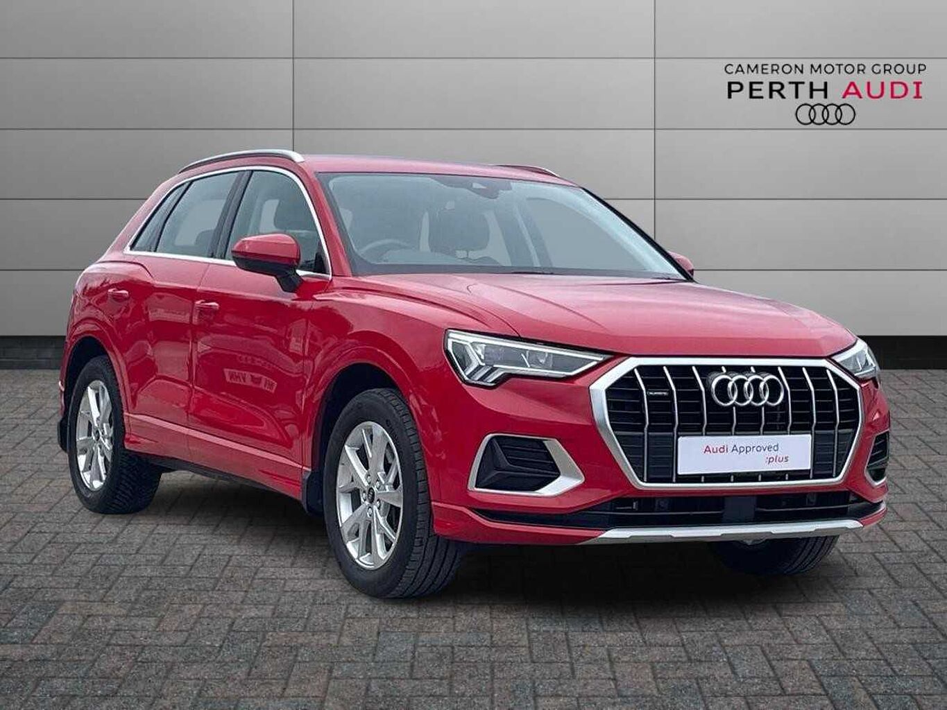 Main listing image - Audi Q3
