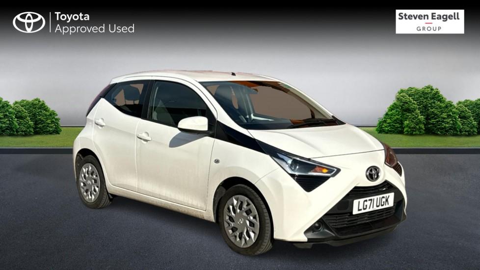 Main listing image - Toyota Aygo