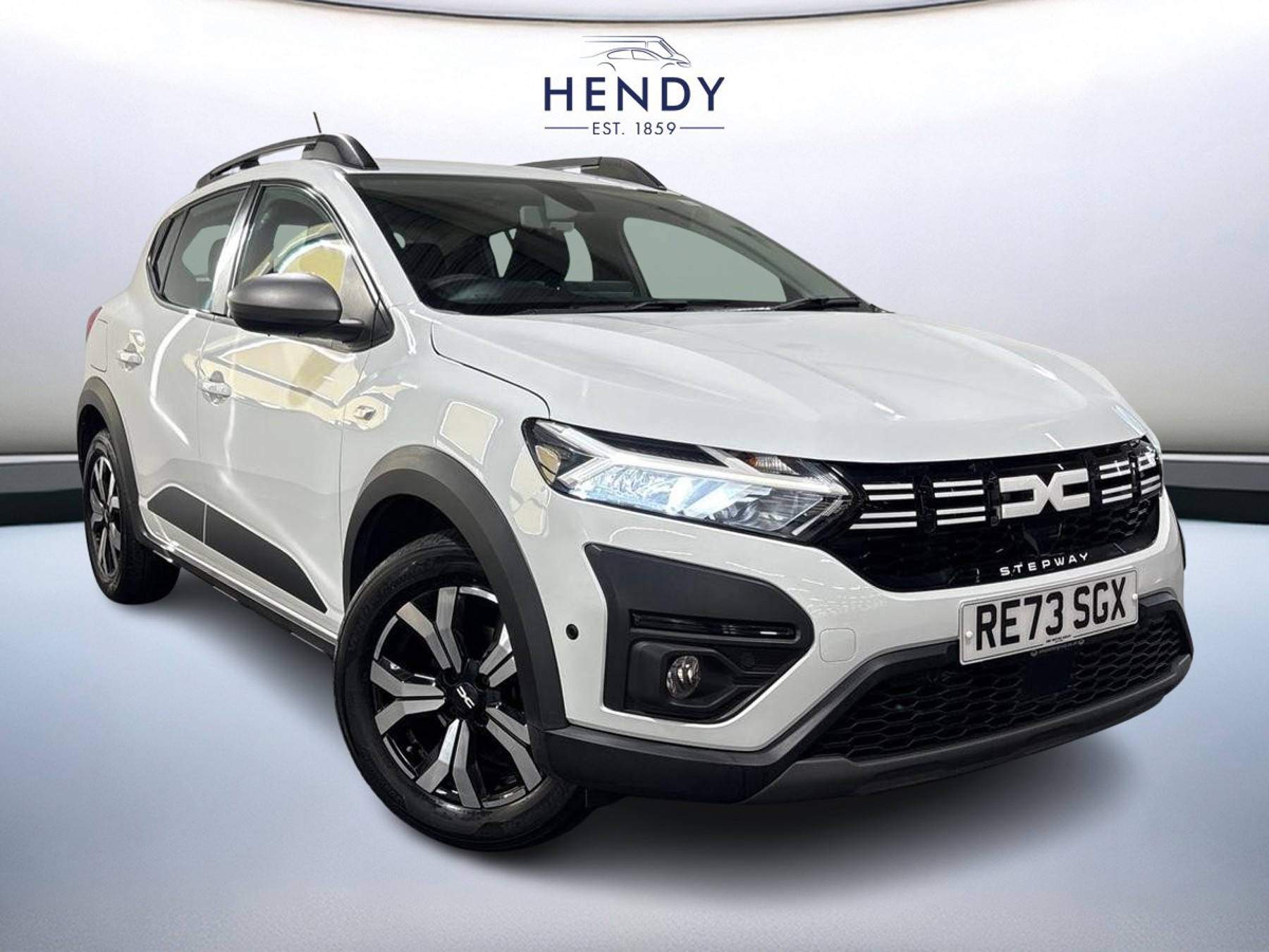 Main listing image - Dacia Sandero Stepway