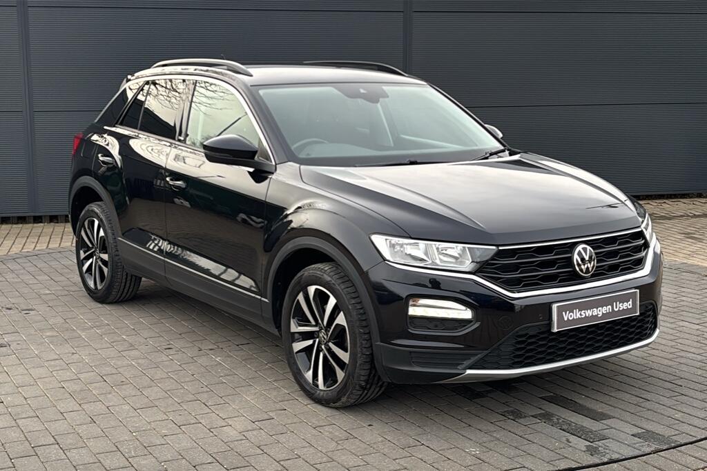 Main listing image - Volkswagen T-Roc