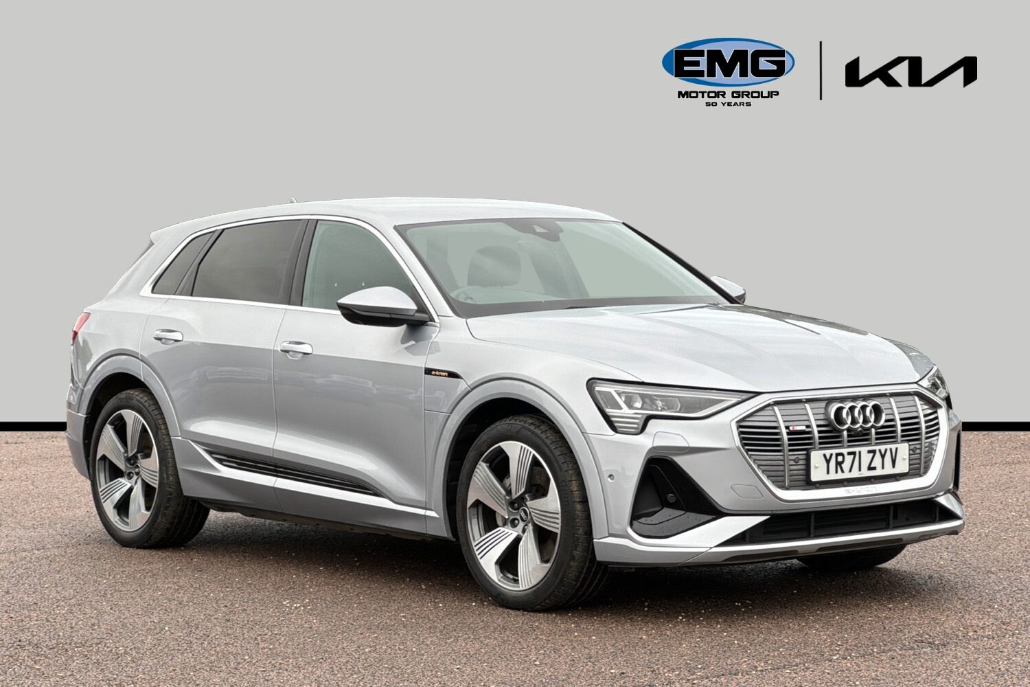 Main listing image - Audi e-tron S