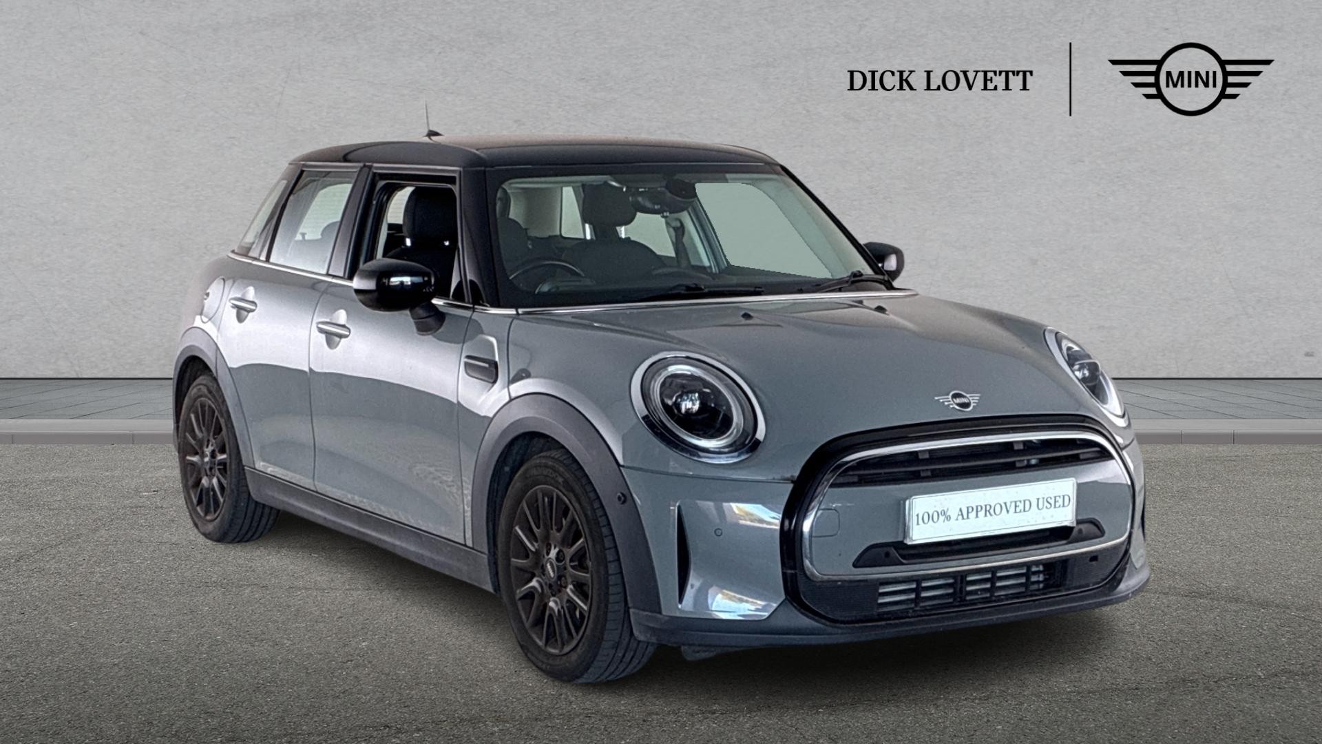 Main listing image - MINI Hatchback
